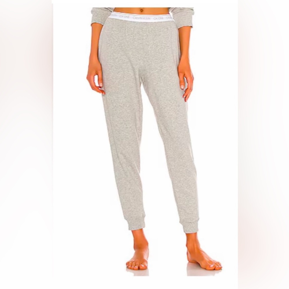 CALVIN KLEIN UNDERWEAR One Basic Lounge Sweatpant in Grey Heather